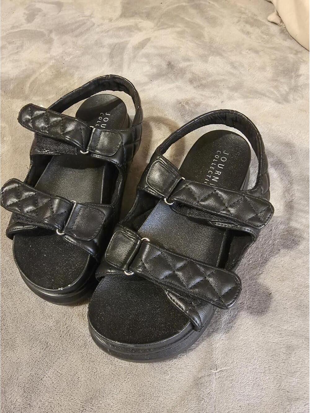 Journee Collection Womens Debby Hook Platform Sandals Black Size 8M
